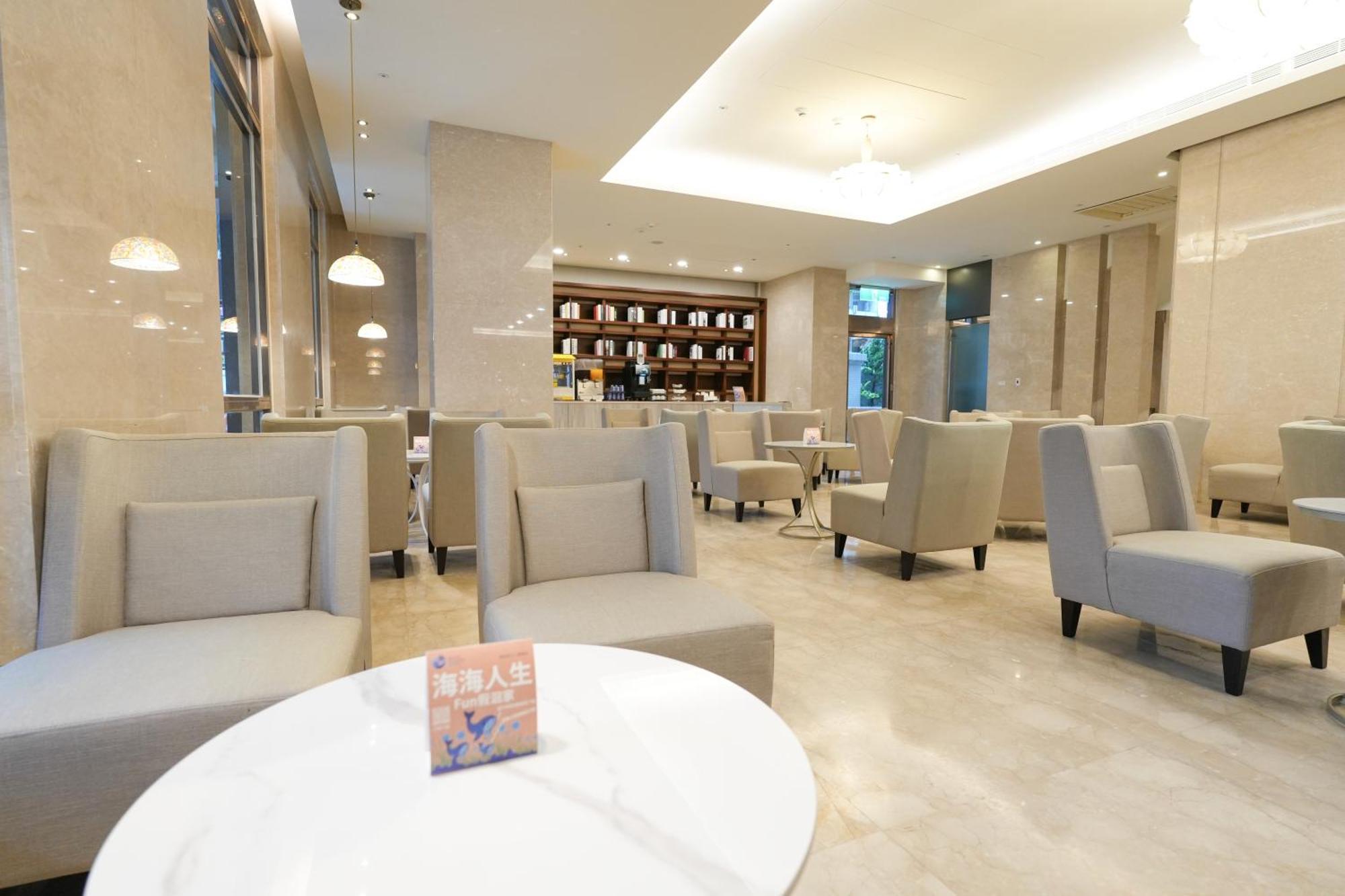 Hiyeshotel勤天商旅-花蓮館 Hualien City Ngoại thất bức ảnh