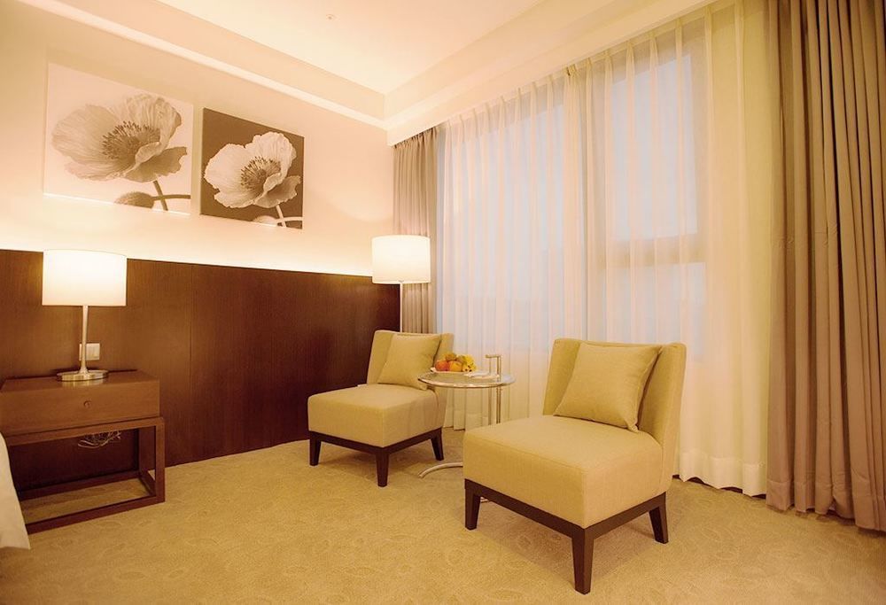 Hiyeshotel勤天商旅-花蓮館 Hualien City Ngoại thất bức ảnh