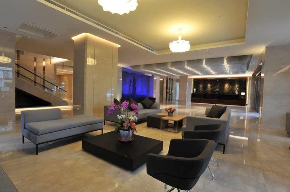 Hiyeshotel勤天商旅-花蓮館 Hualien City Ngoại thất bức ảnh